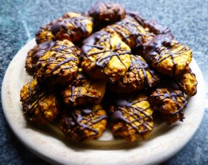 Weihnachtliche Kürbiscookies